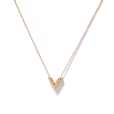 VEE Necklace